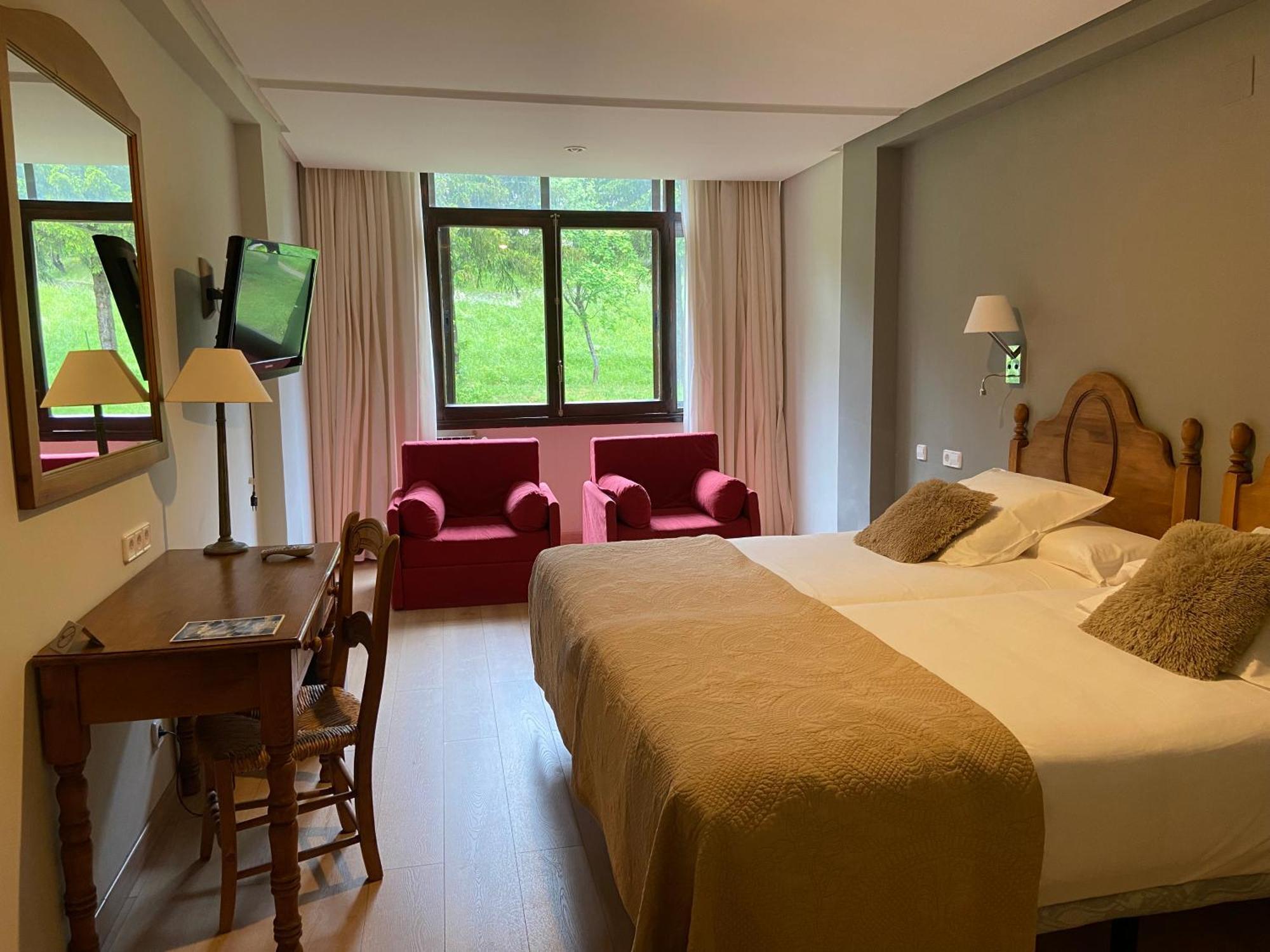 Hotel Edelweiss Candanchú Habitación foto