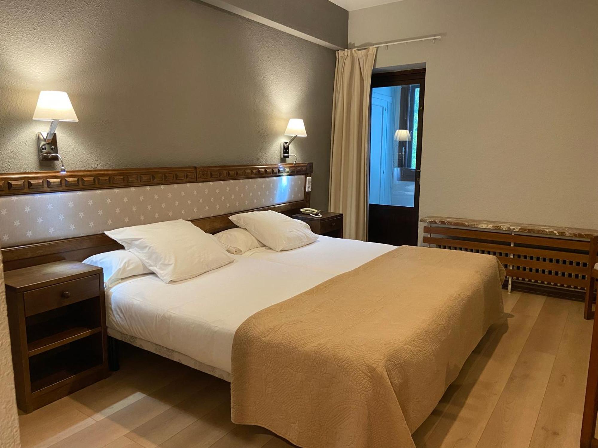 Hotel Edelweiss Candanchú Habitación foto